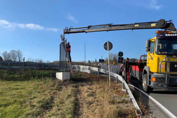 Visuelle Leitsysteme | ROSS Werbetechnik, Soest